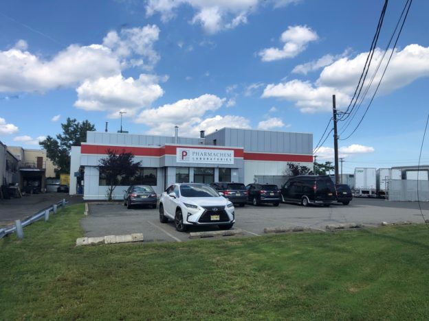 130 Wesley St, South Hackensack, NJ 07606