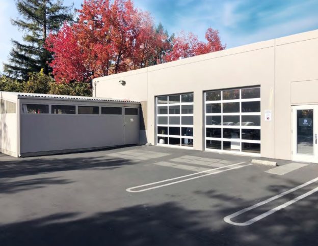 1025 Terra Bella Ave