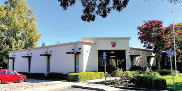 448-450 E Middlefield Rd