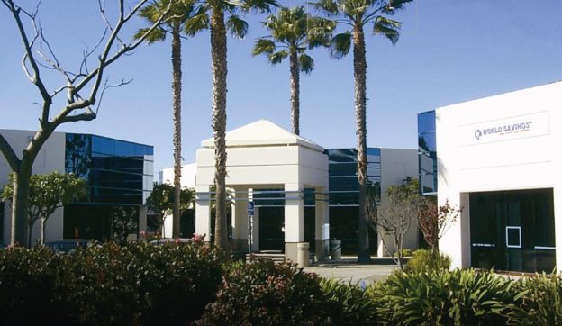 5855 Avenida Encinas,