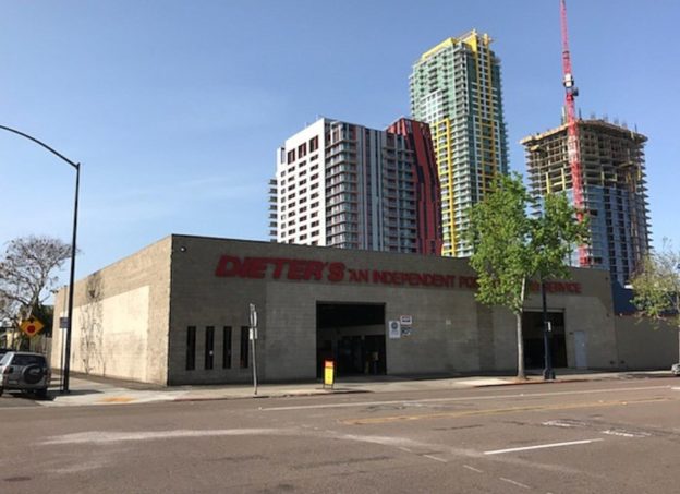 1633 Market St, San Diego